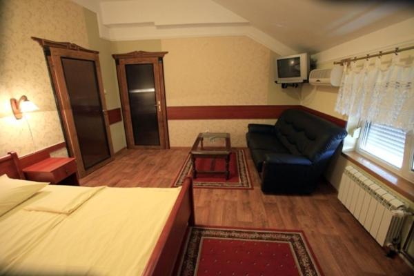 Hotel Dunav Sremski Karlovci Room photo